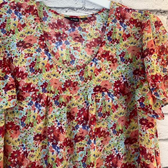 A.N.A. Floral Pink Flutter Sleeve Short Sleeved Shirt size XL - Picture 7 of 9
